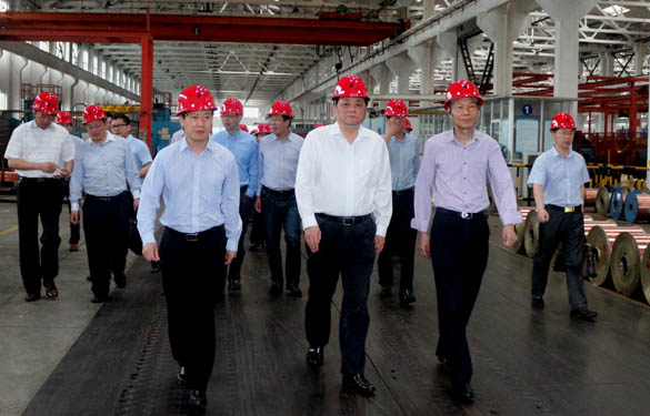 常州市委常委、常務(wù)副市長韓九云來上上電纜調(diào)研