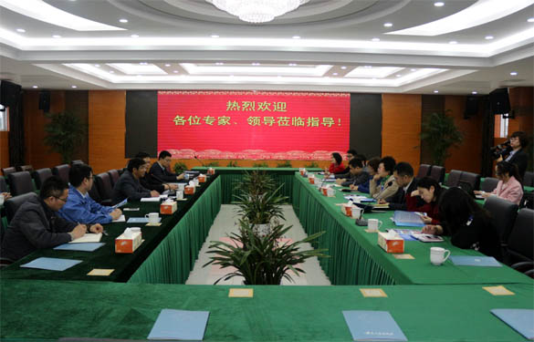 2016年4月6日，“新型智庫(kù)看溧陽(yáng)”專家組來(lái)上上電纜調(diào)研