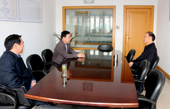 溧陽市人民檢察院檢察長周常春來上上集團(tuán)走訪