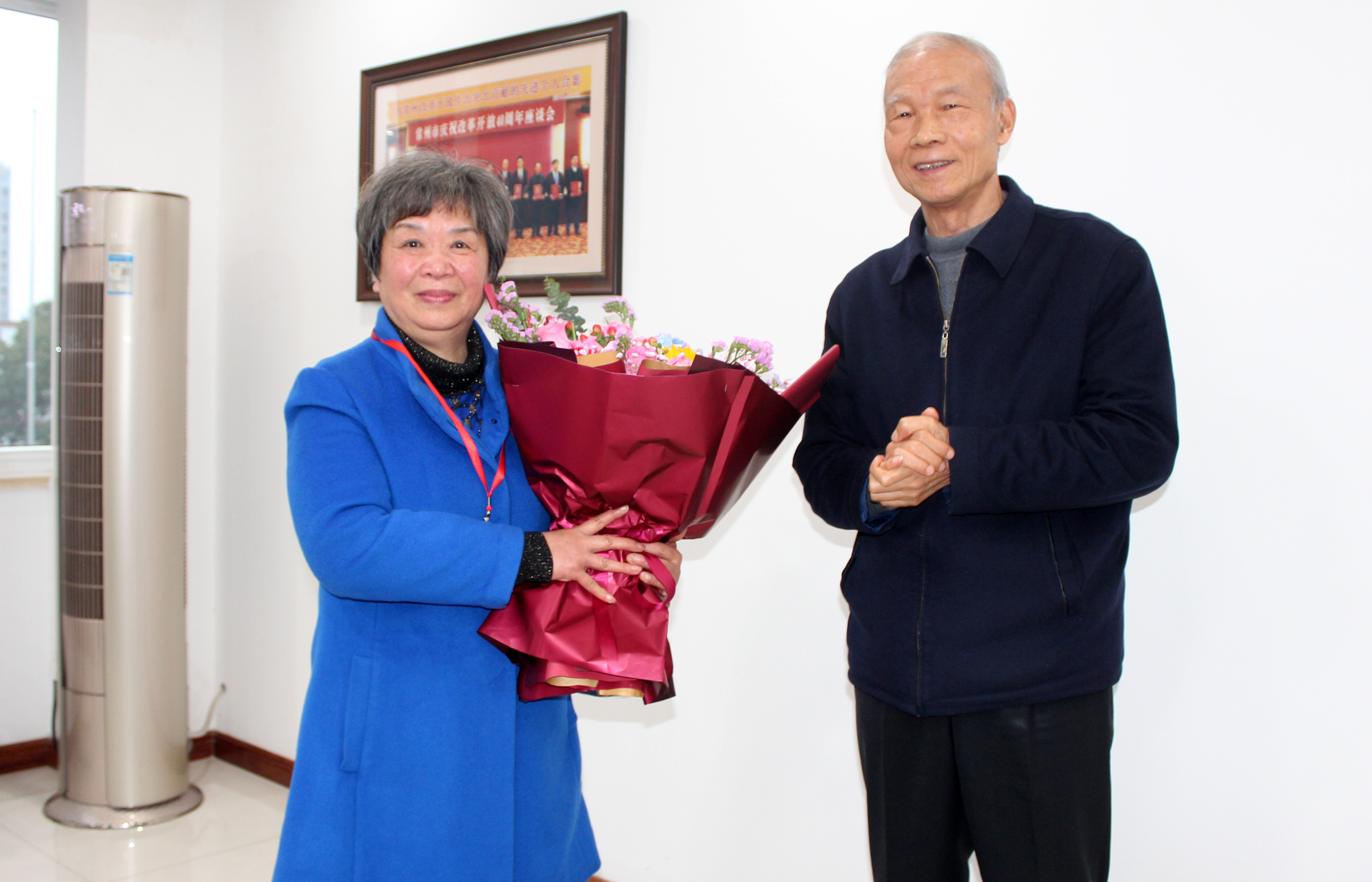 奉獻半生，不舍別離——記上上電纜銷售顧問錢國琴退休送別會