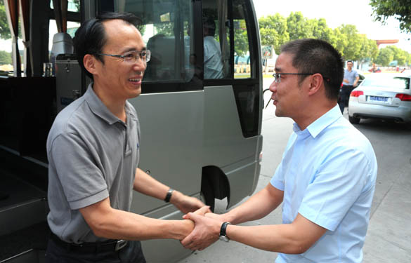 1458099244300572tN1b.jpg IMG_3988-1(1).jpg