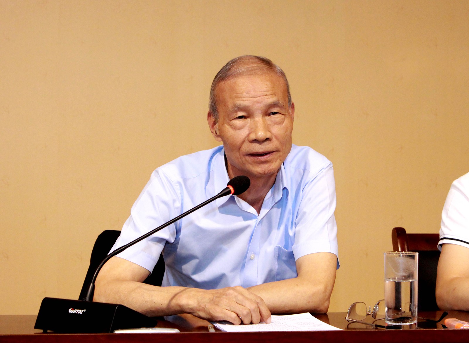 1539245048893895tcLa.jpg 1539245048893895tcLa.jpg