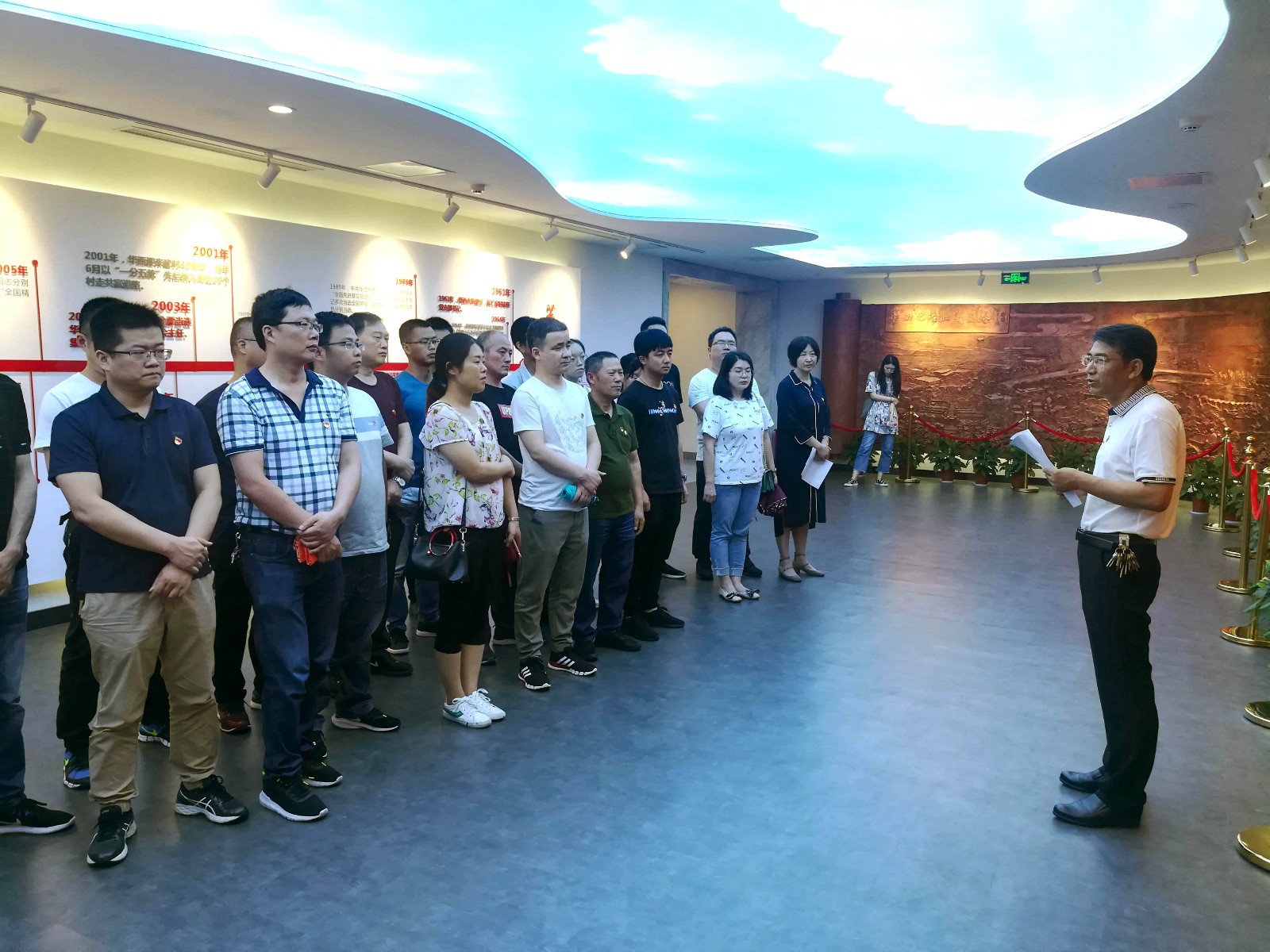 1562394365728962bZap.jpg 1562394365728962bZap.jpg